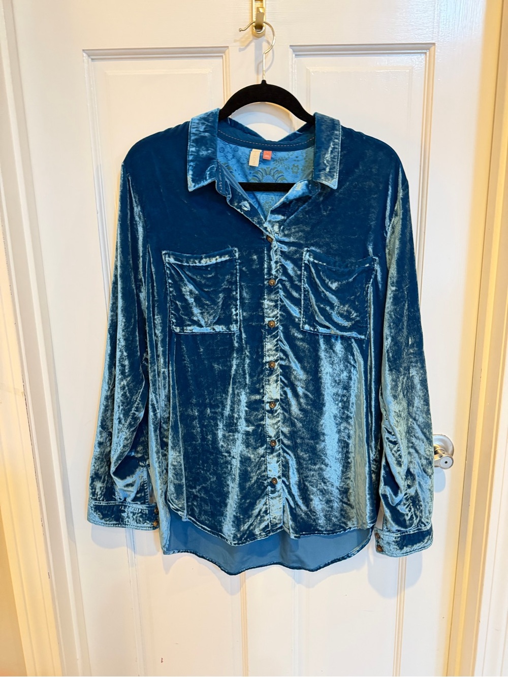 Anthropologie Pilcro Hadley Teal Velvet Button-Down Shirt Size Large - Picture 2 of 4